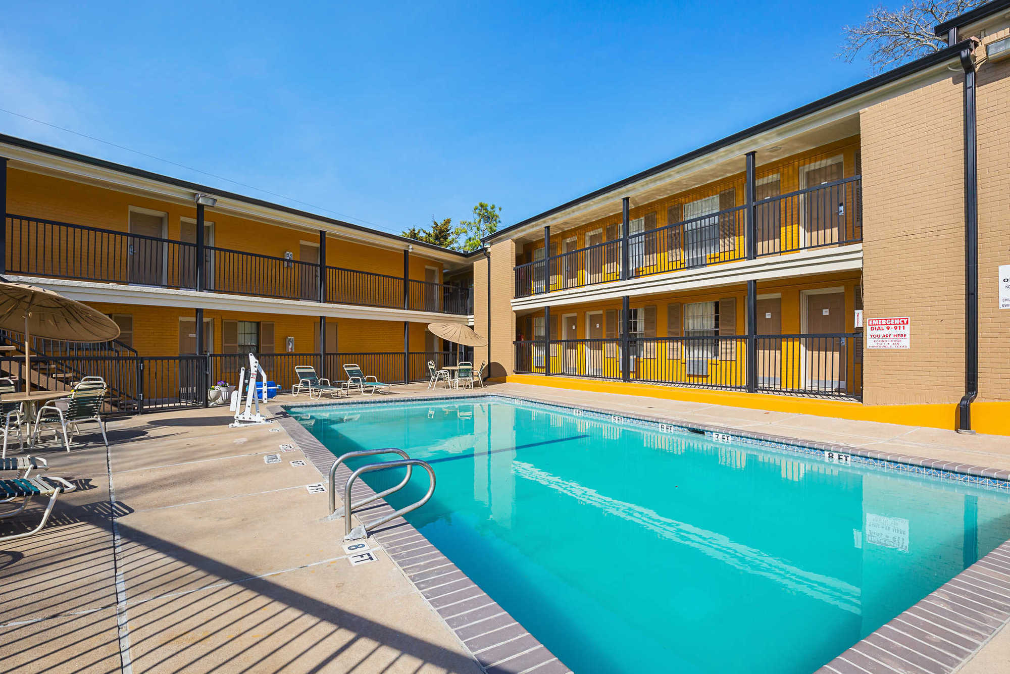 Econo Lodge Huntsville- University Area Udogodnienia zdjęcie